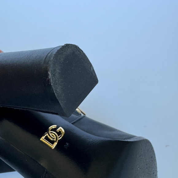 Dolce & Gabbana D&G Black Boots, Size 39 - Picture 4 of 9